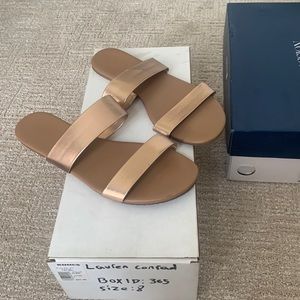Lightly worn size 8 sandals